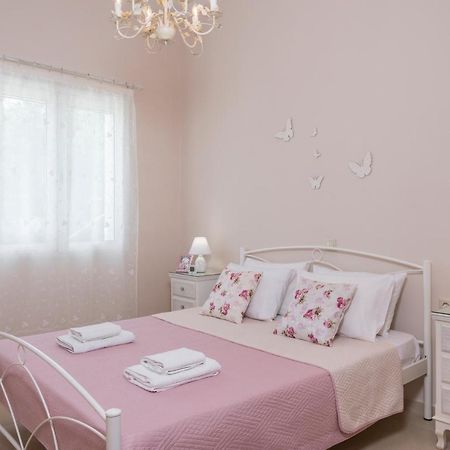 Life Breeze Villa Kíssamos Dış mekan fotoğraf